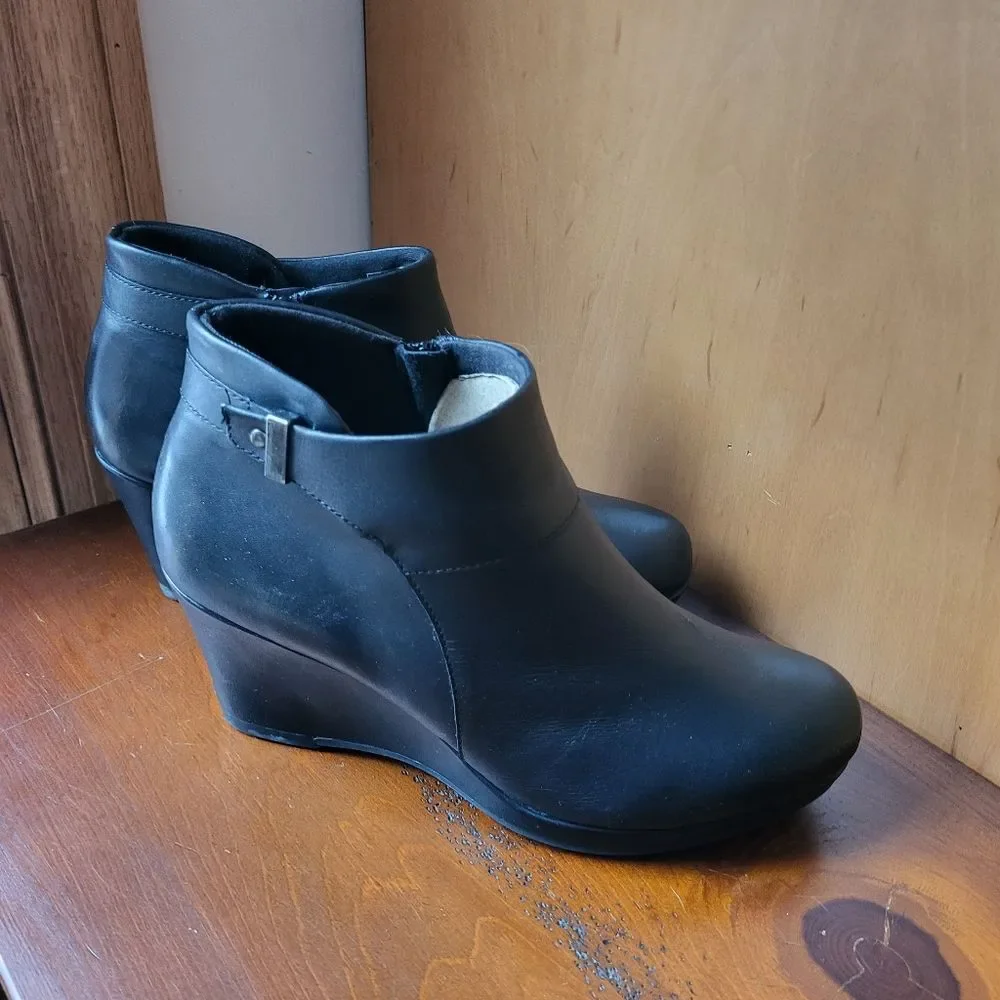 NEW Leather Wedge Bootie by Clarks - 8.5